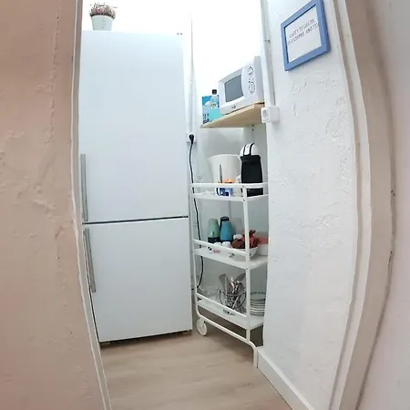 招待所 加的斯旅馆 *