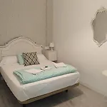 Pension Cadiz كاديز