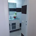 Pension Cadiz بيت ضيافة *