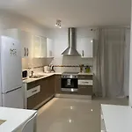 بيت ضيافة Pension Cadiz كاديز